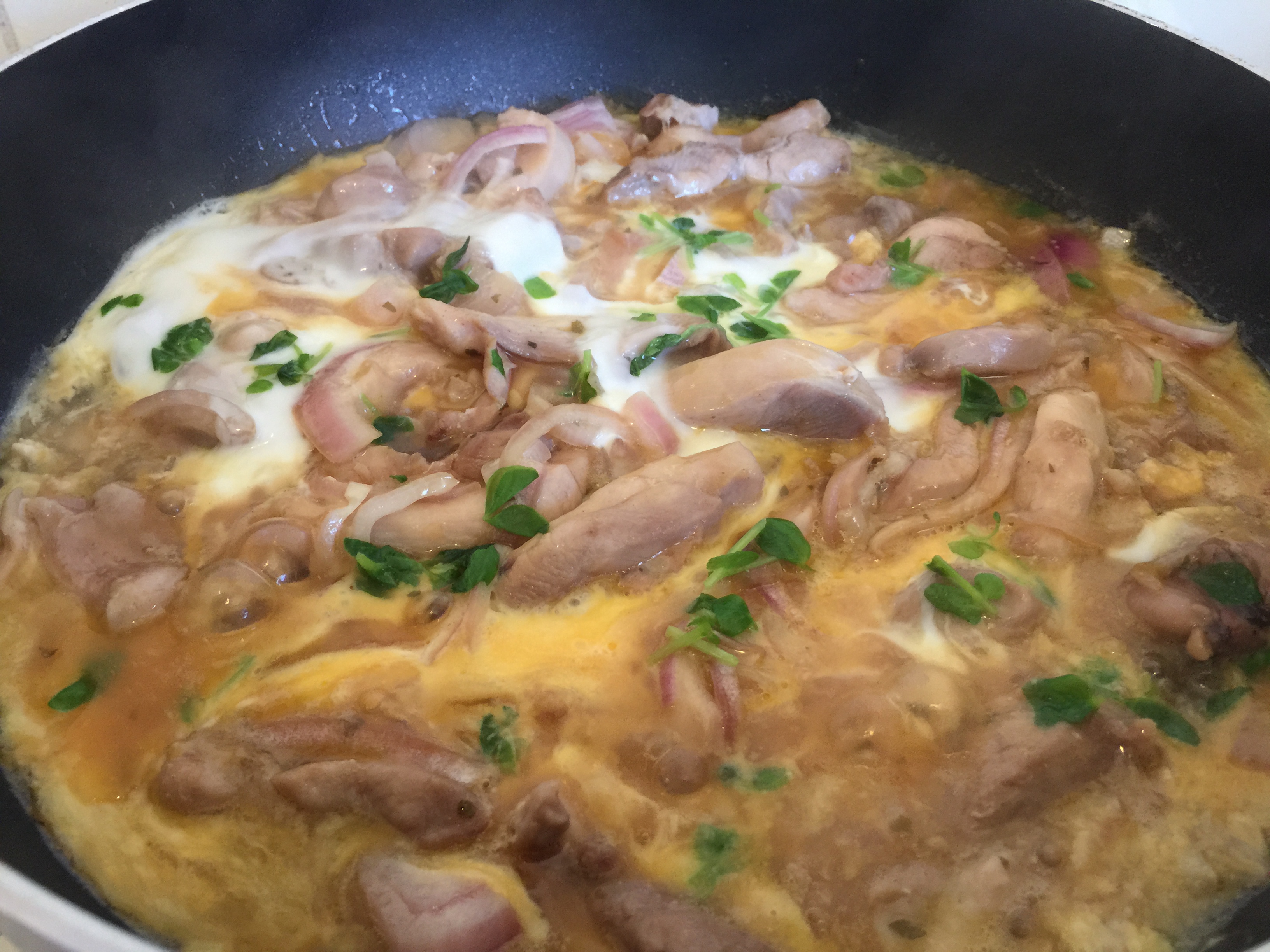 Oyakodon on cauliflower rice